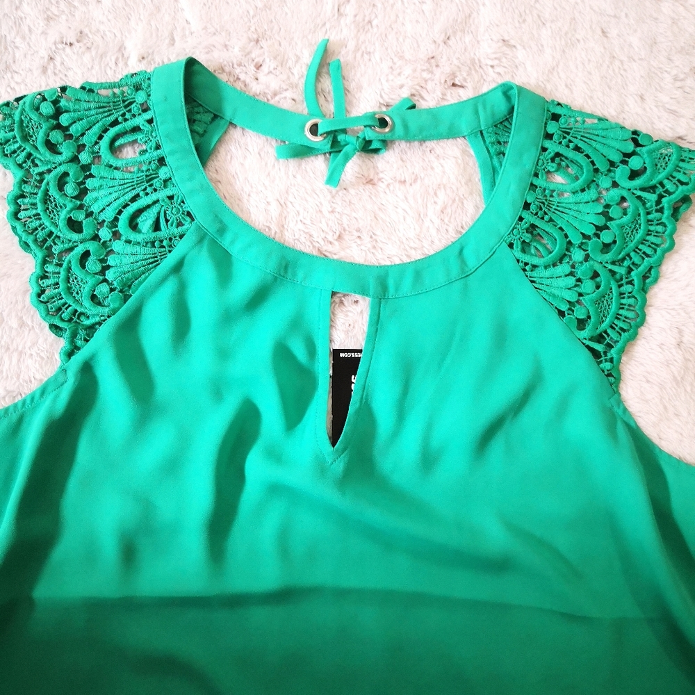 NEW Express Open Back  Blouse - Picture 2 of 5